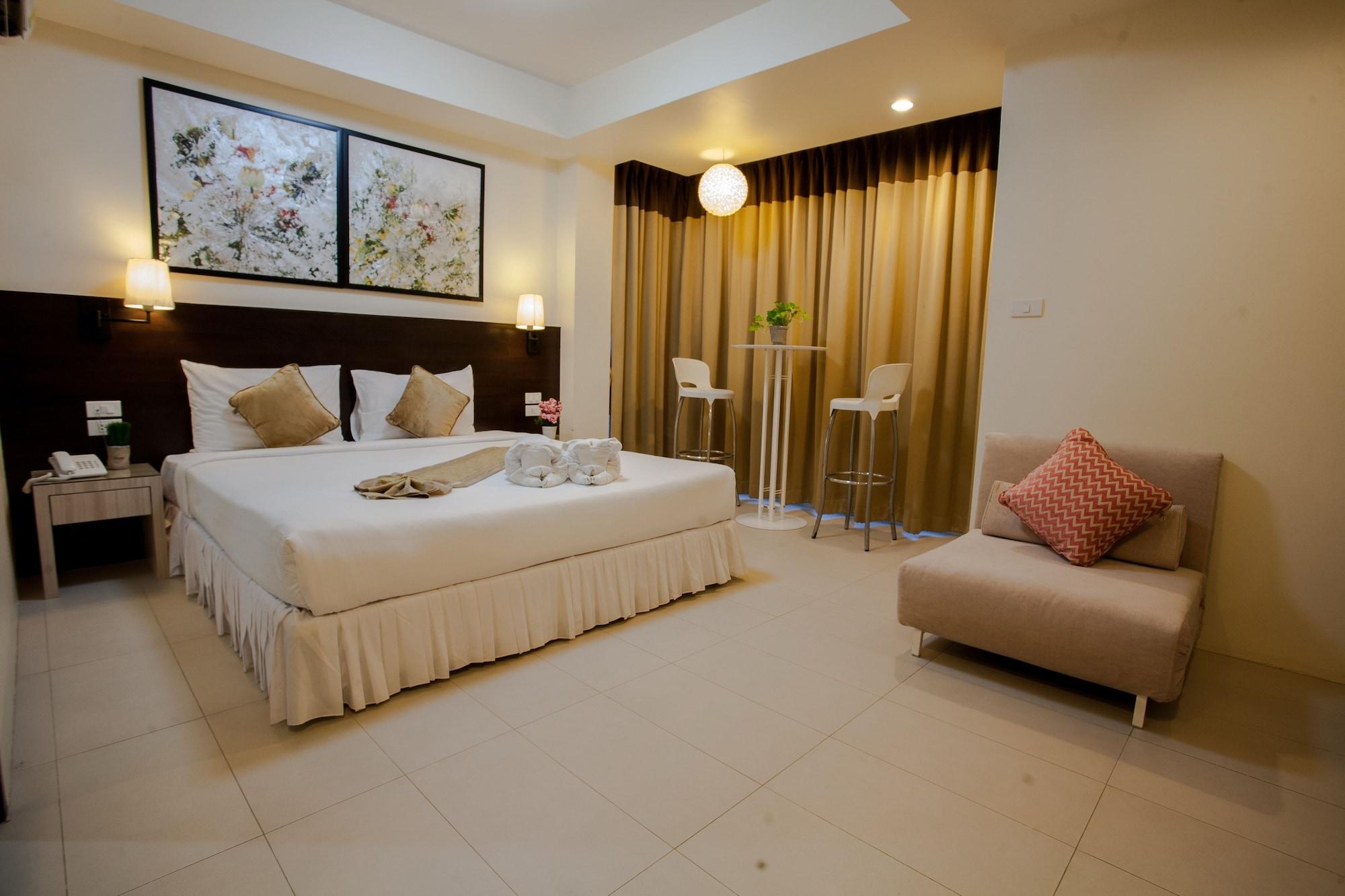 @ White Patong Hotel Exterior foto